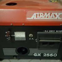 generatore 2,1 kW a 220v