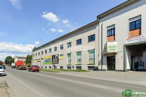 LOCALE COMMERCIALE SU VIA A GRANDE SCORRIMENTO