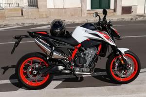 Moto ktm duke 890r 2021