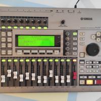 YAMAHA AW16g Mixer Registratore Multitraccia