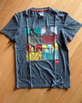 T-shirt The North Face grigia, taglia S