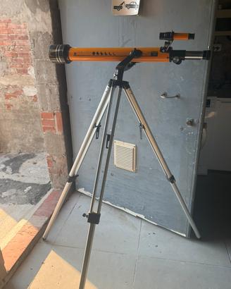 Telescopio lunare con accessori