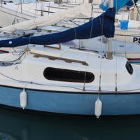 Barca vela motore
