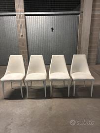 Set di 4 sedie