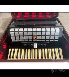 Fisarmonica Parrot 80 bassi
