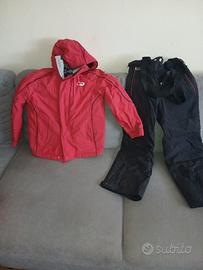 Tuta scii bambino
