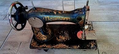 Antica macchina da cucire Naumann