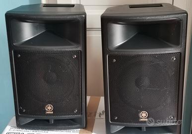 Sistema PA portatile Yamaha Stagepas 300