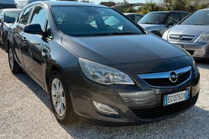 Opel Astra 1.7 CDTI 110CV 5 porte Cosmo
