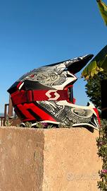 Casco da enduro Airoh