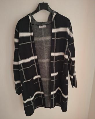 Giacca con cappuccio