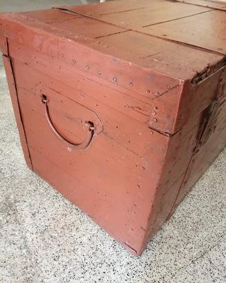 antica cassa in legno 