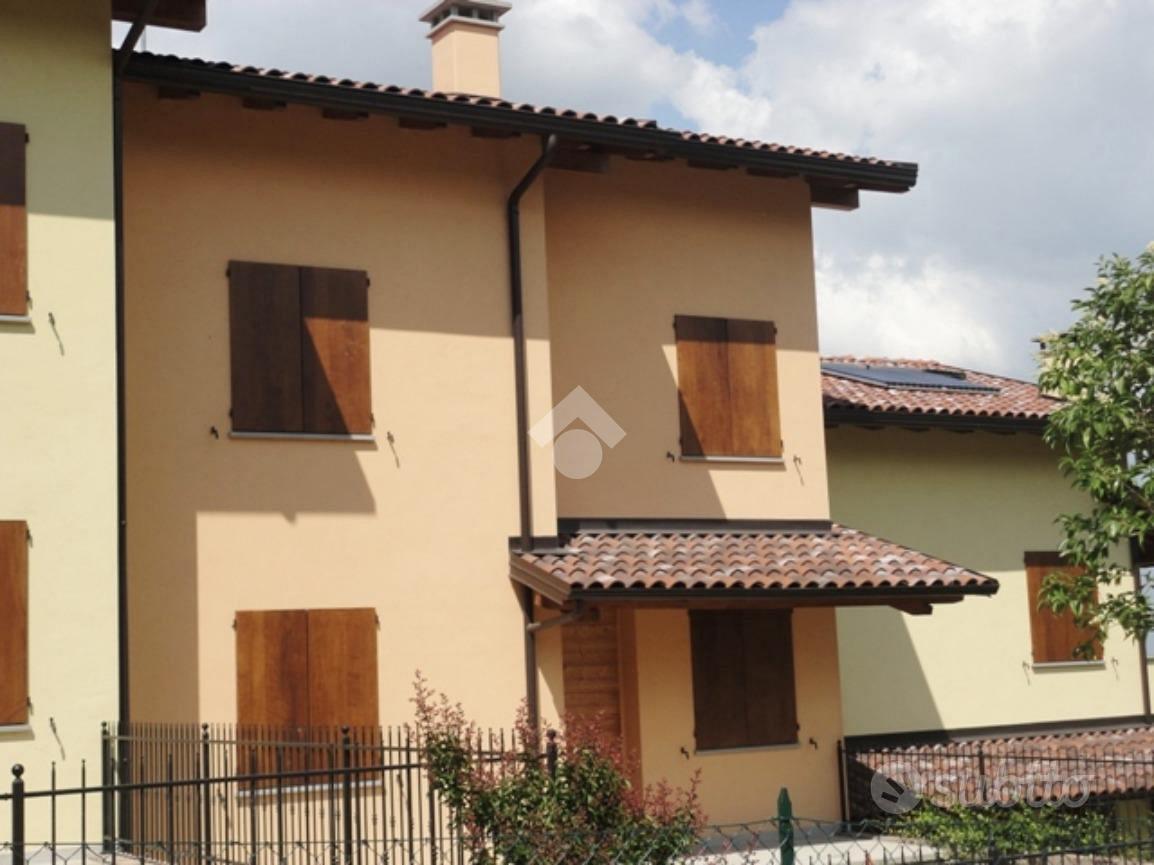 VILLA A SCHIERA A SASSUOLO - Vista 2