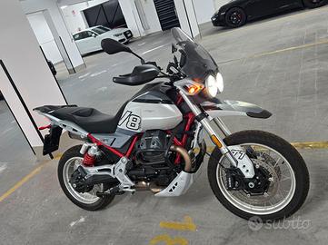 MotoGuzzi V85TT 