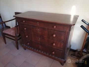 Cassettiera