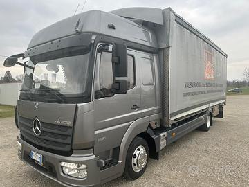 Mercedes atego 821