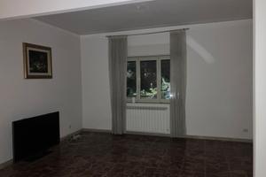 Via gioeni appartamento 4 vani 1/2