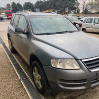 Volkswagen touareg 2500 ricambi disponibili