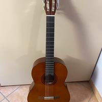 Chitarra classica Yamaha C40 + custodia