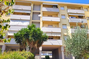 4 LOCALI A FOLLONICA