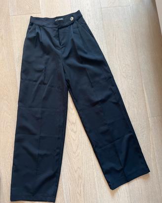 Pantlaoni neri eleganti