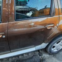 DACIA DUSTER 2012 - PORTA POSTERIORE SINISTRO