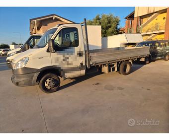 IVECO DAILY CASSONE FISSO 