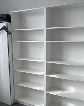 Libreria IKEA BILLY bianca 80x28x202 cm come nuova