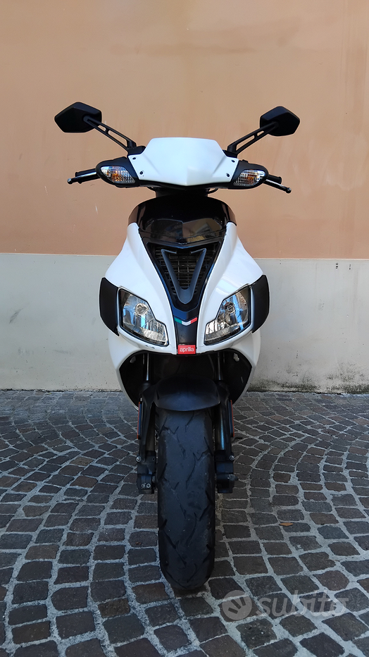 Aprilia Rs Moto Da Strada 50 Usate Aprilia SR 50 Usata In Vendita