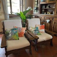 Urgentissimo divano e poltrone