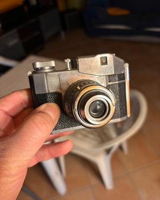 Macchina fotografica vintage