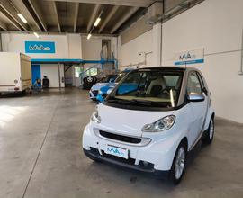 Smart ForTwo 800 40 kW coupé passion cdi CON IDROG