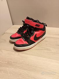 Scarpe Originali Nike Rosse e Nere numero 38.