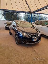Lancia Ypsilon 1.0 FireFly 5 porte S&S Hybrid Ecoc