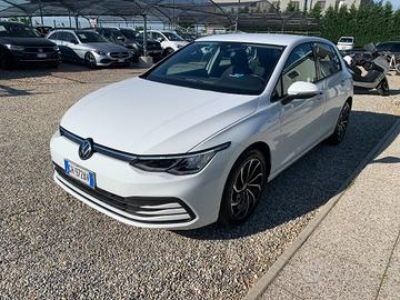 VOLKSWAGEN Golf 1.0 eTSI EVO DSG Life