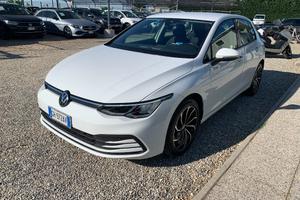 VOLKSWAGEN Golf 1.0 eTSI EVO DSG Life