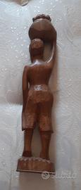 Statuetta in legno Africana