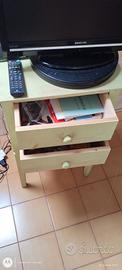 Mobiletto a 2 cassetti color salvia vintage