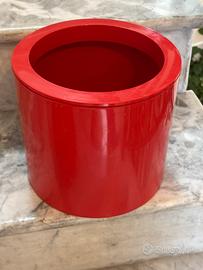 Oikos cestino in plastica rossa vintage