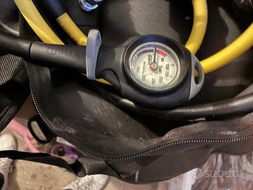 Attrezzatura sub uomo