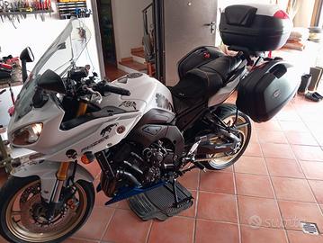 Yamaha Fazer 800 in perfette condizioni  