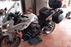 Yamaha Fazer 800 in perfette condizioni  