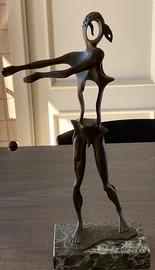 Scultura Salvador Dalí – Omaggio a Newton – Bronzo