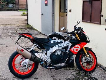 Aprilia Tuono 1100 V4 Factory