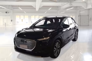 AUDI Q4 E-TRON 45 E-TRON QUATTRO BUSINESS ADVANCED