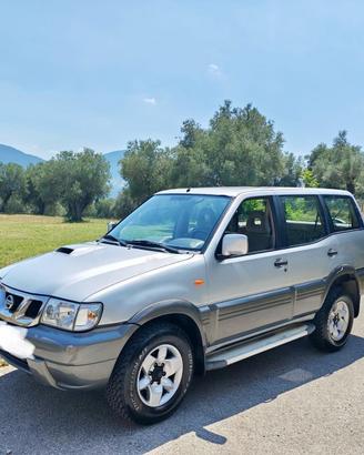 TERRANO II  5 PORTE 3000