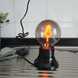 Lampada albero illuminato.