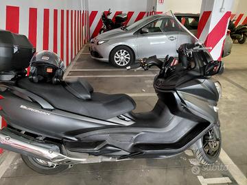 scooter Suzuki 