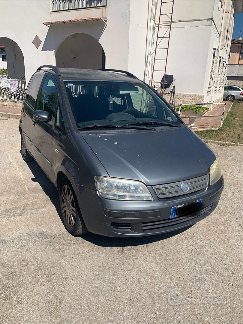Fiat Idea 2006 photo 3