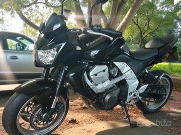 Kawasaki Z 750 solo 20.000 km